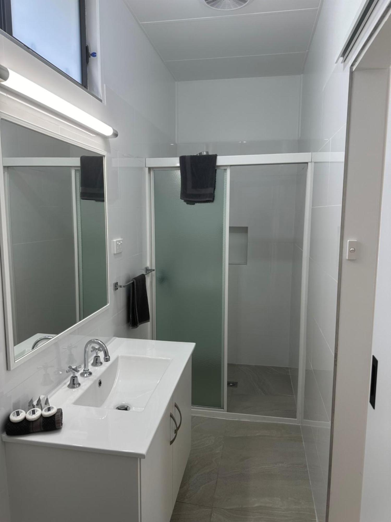 Mia Motel Гріффіт Екстер'єр фото